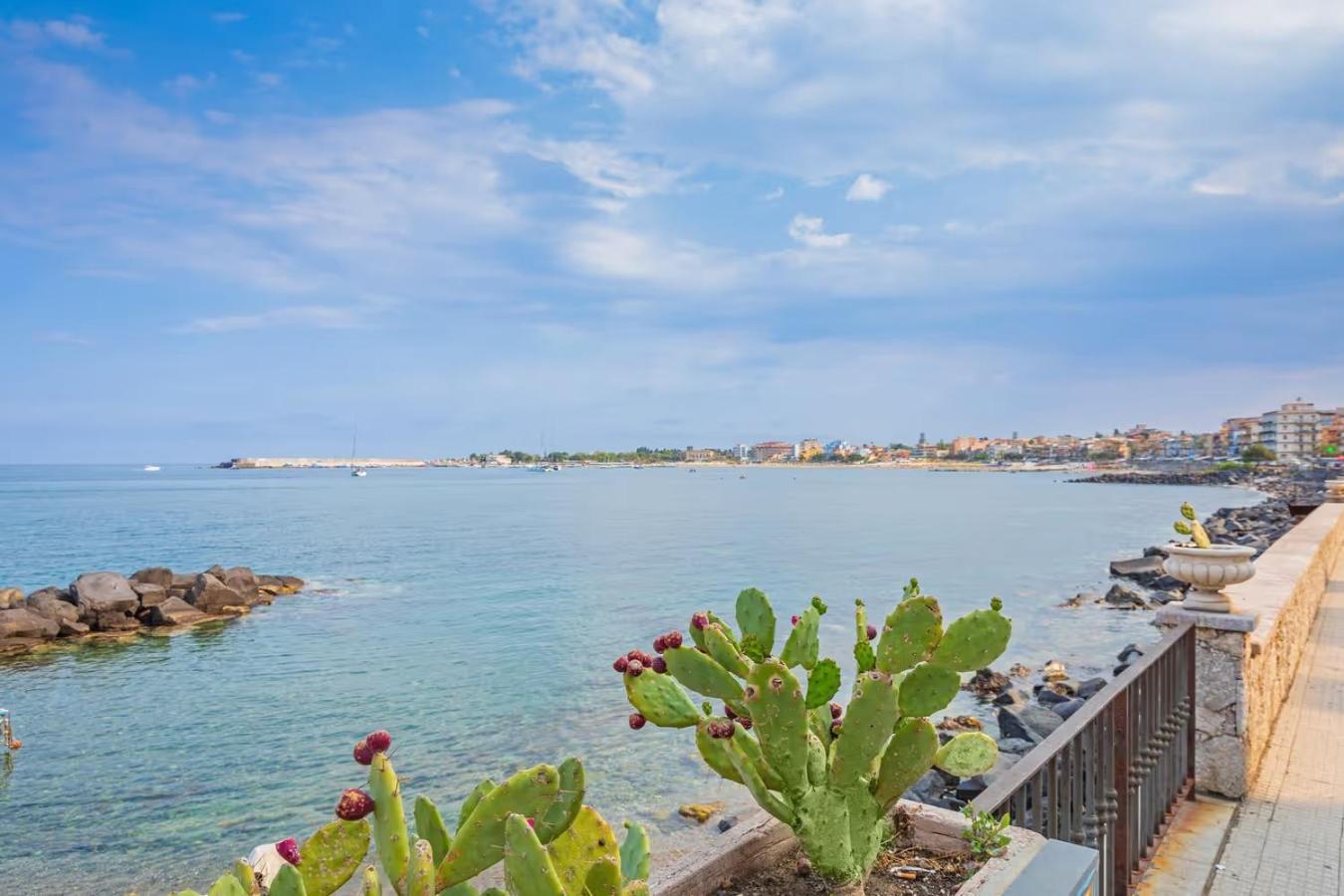 La Gioia Hotel Giardini Naxos Ngoại thất bức ảnh
